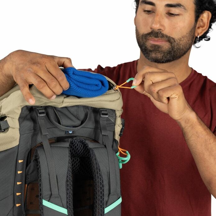 Kestrel™ LT 45 Backpacking Pack - US 9049
