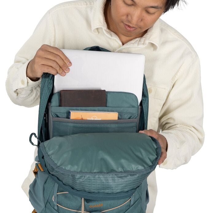 Quasar 26 - US 0735